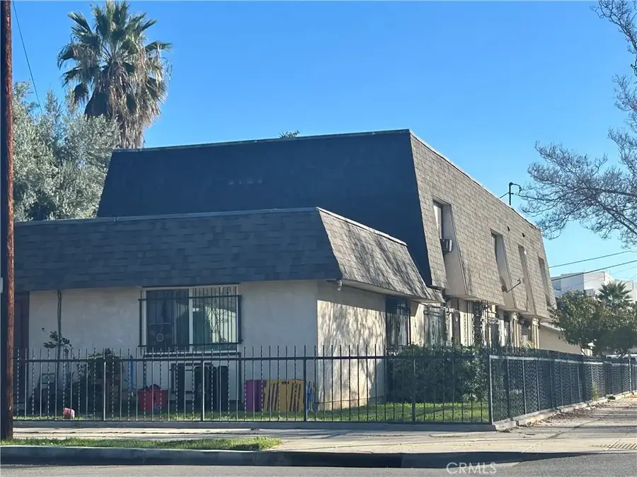 246 E 21st, San Bernardino, CA 92404 - #2