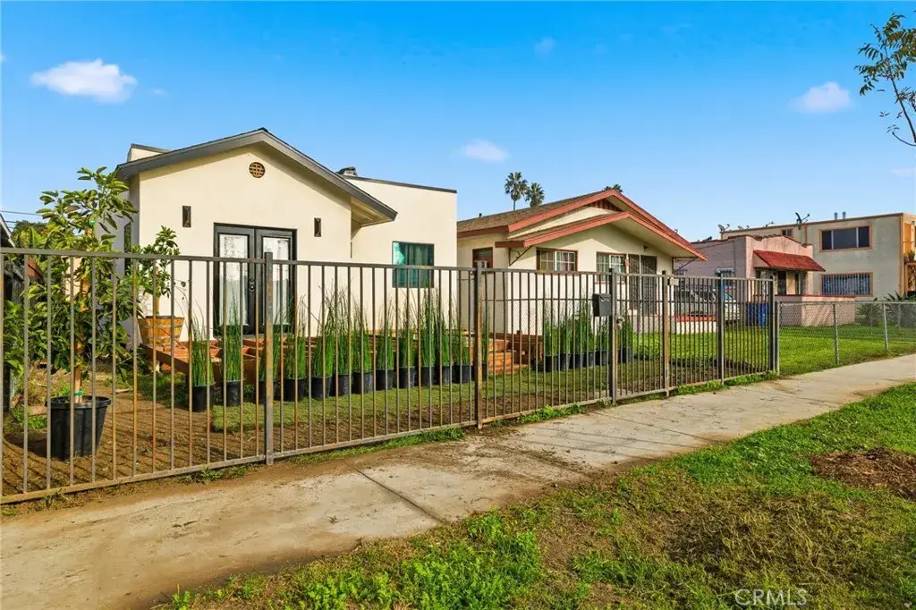 1513 W 60th Street, Los Angeles, CA 90047 - #1