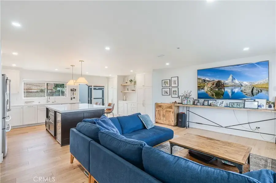 492 Graham, Camarillo, CA 93010 - Image #3