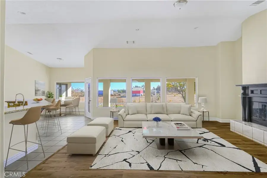 10575 Tumbleweed, Phelan, CA 92371 - #2