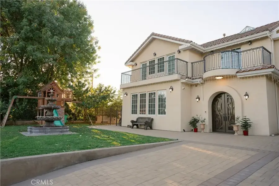 1135 E Verdugo Avenue, Burbank, CA 91501 - #3