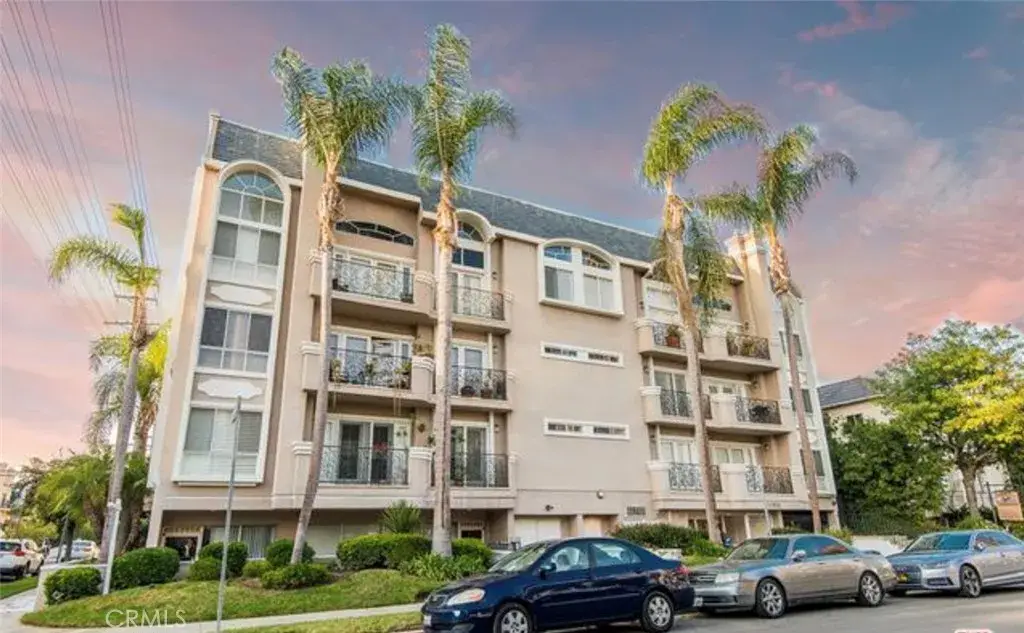 11855 Goshen Avenue #101, Los Angeles, CA 90049 - Image #1