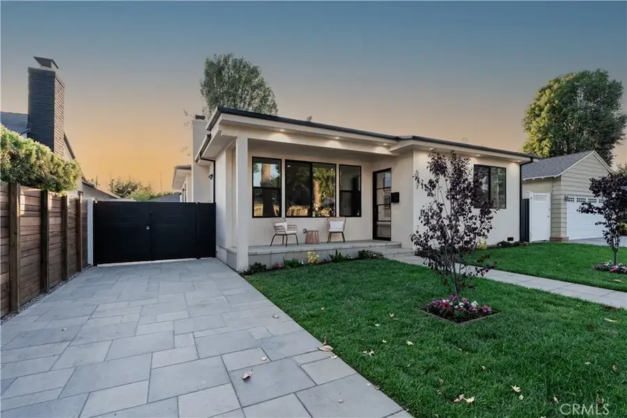 5817 Cantaloupe, Van Nuys, CA 91401 - Image #2