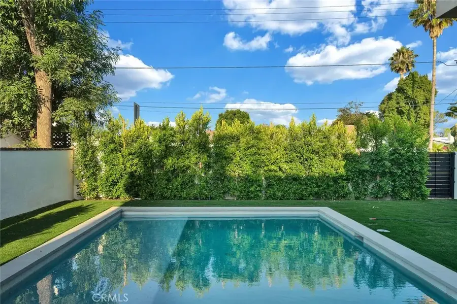 6010 Lasaine Avenue, Encino, CA 91316 - Image #3