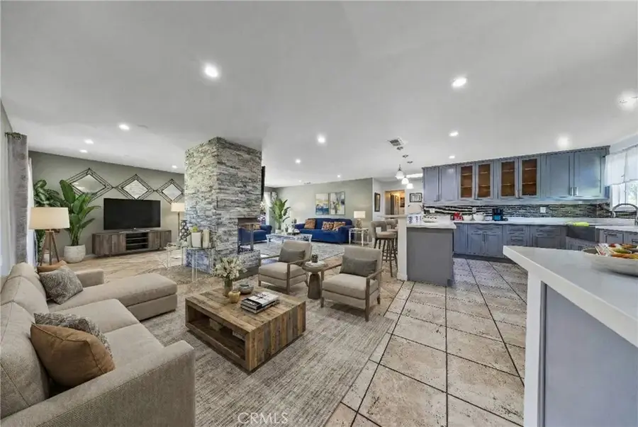 10050 Balboa Boulevard, Northridge, CA 91325 - Image #3