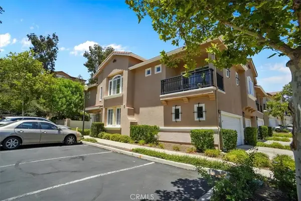 27955 Trillium Lane, Valencia, CA 91354