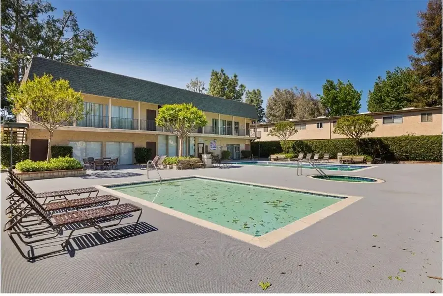 17143 Roscoe #2, Northridge, CA 91325 - Image #3