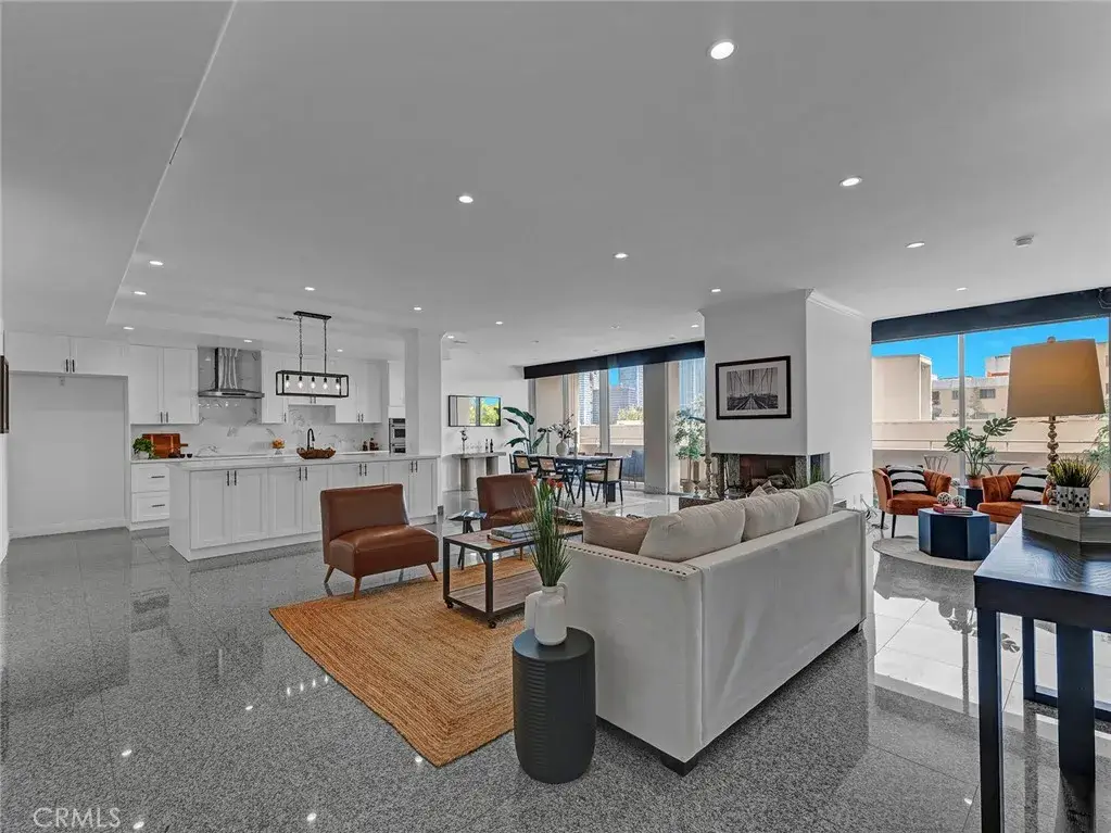 1333 S Beverly Glen Boulevard #402, Los Angeles, CA 90024 - Image #1