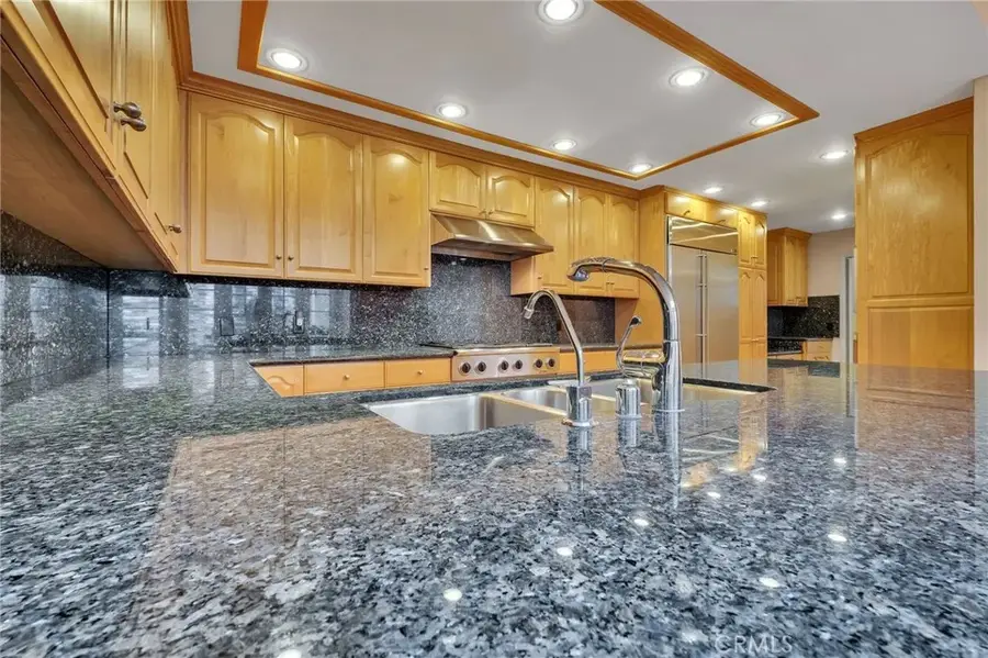 12305 Ridge, Los Angeles, CA 90049 - #3