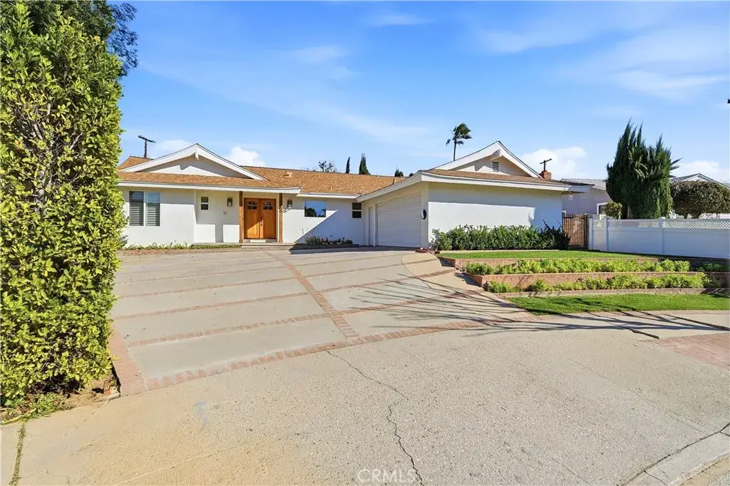 10560 Limerick, Chatsworth, CA 91311 - Image #1