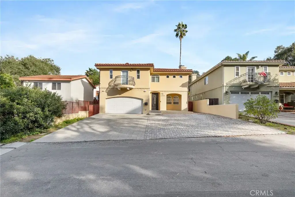 10112 Scoville, Sunland, CA 91040 - #1