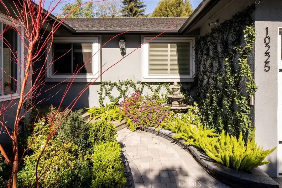 10225 Valley Spring, Toluca Lake, CA 91602 - Image #3