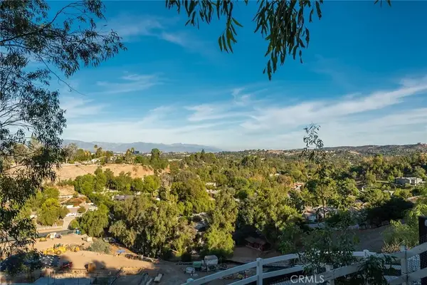 5747 Hoback Glen, Hidden Hills, CA 91302