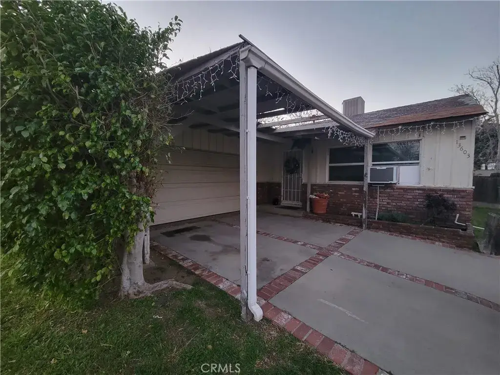 13603 Berg, Sylmar, CA 91342 - #1