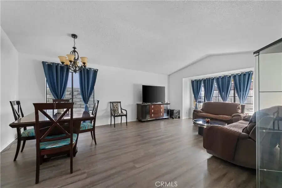 37720 Smoke Tree, Palmdale, CA 93552 - Image #2