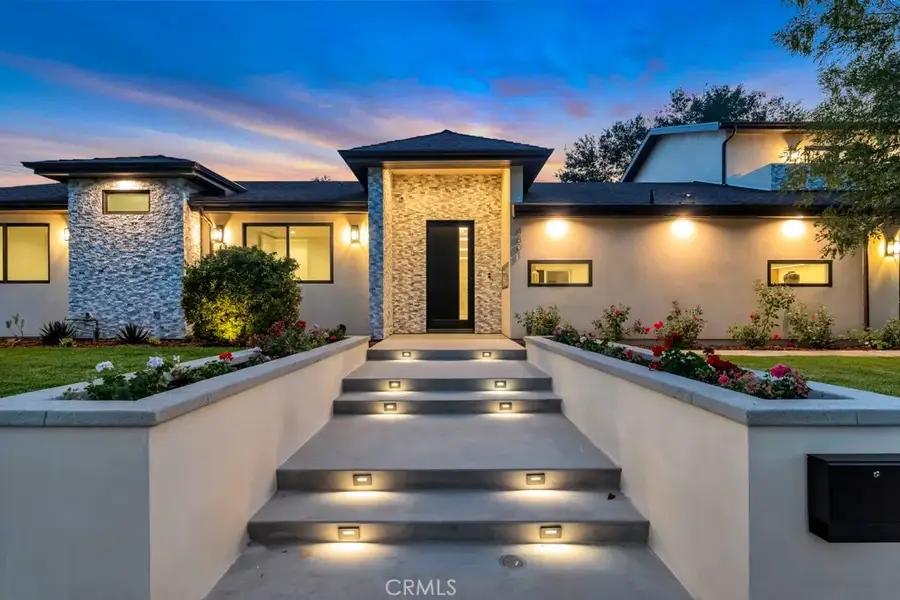 4801 Abbeyville, Woodland Hills, CA 91364 - Image #3