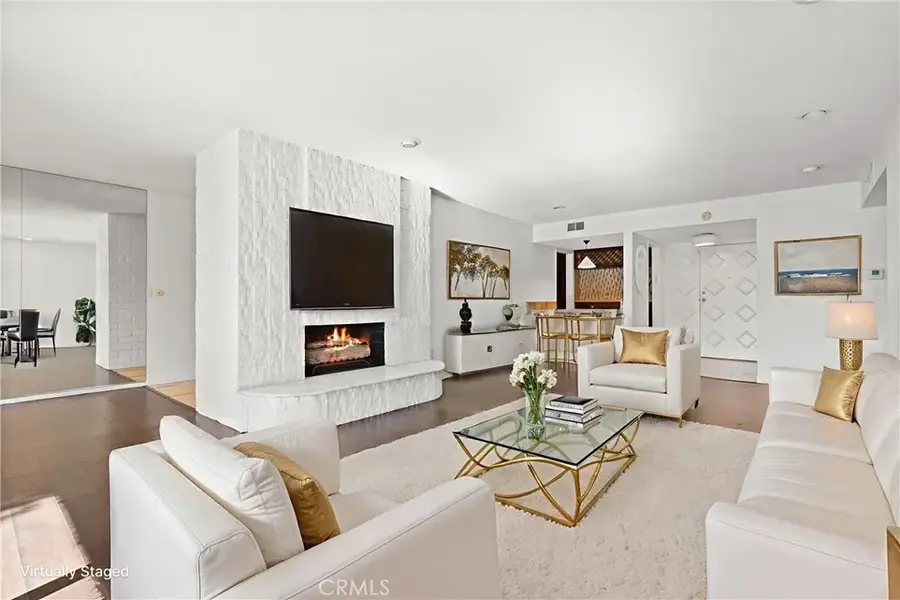 5330 Lindley, Encino, CA 91316 - Image #3