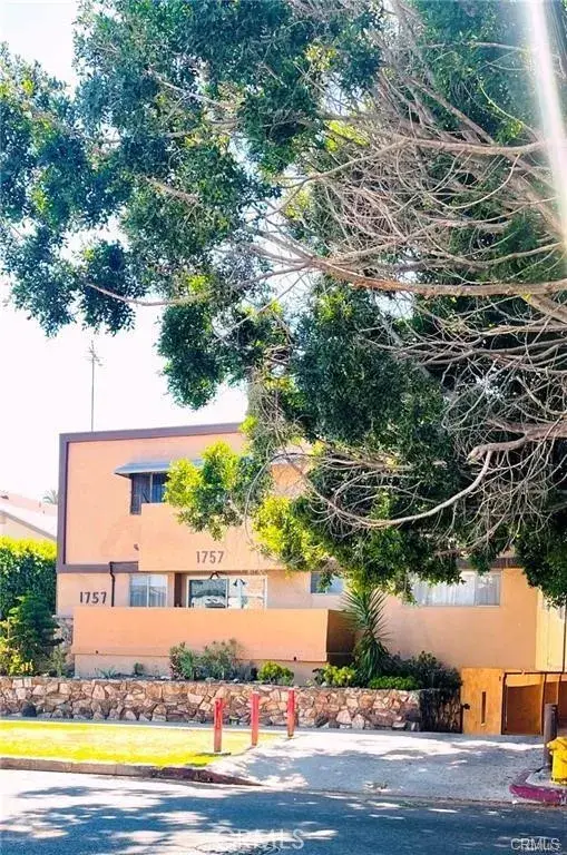 1757 N Normandie Avenue #8, Los Angeles, CA 90027 - Image #2