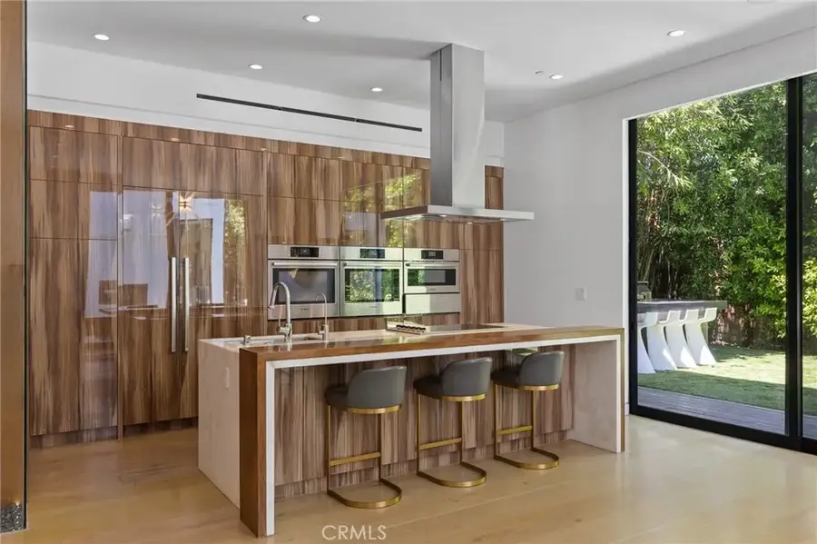 15241 Greenleaf, Sherman Oaks, CA 91403 - Image #2