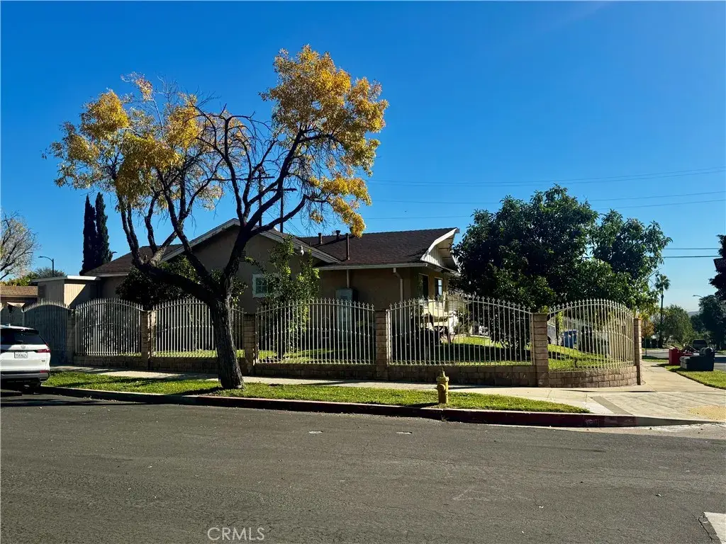 12222 Youngdale, Sylmar, CA 91342 - Image #1
