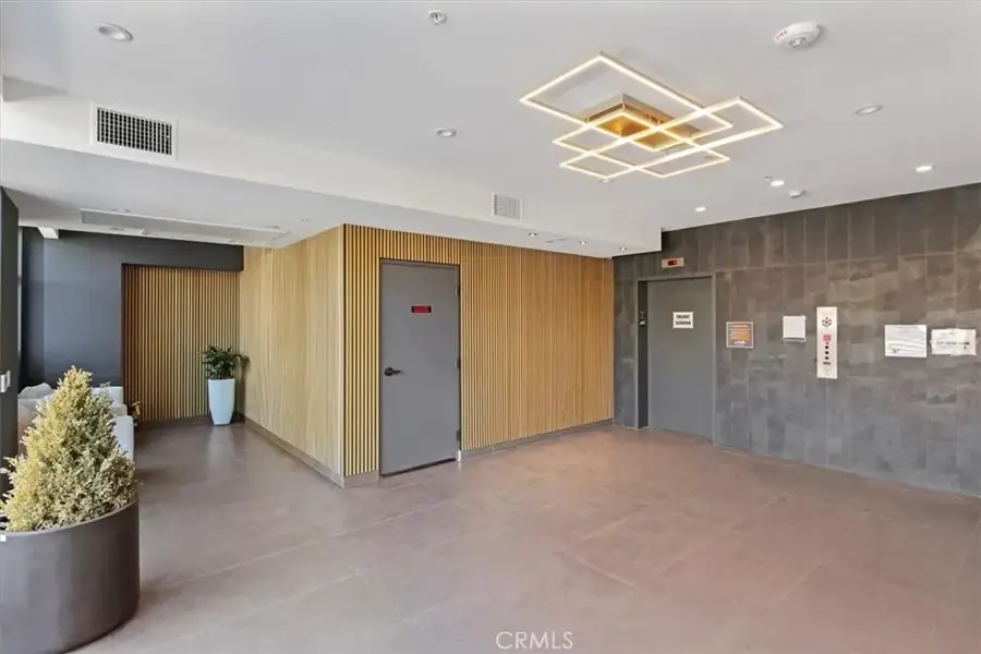 321 S Oxford Avenue #606, Los Angeles, CA 90020 - #2