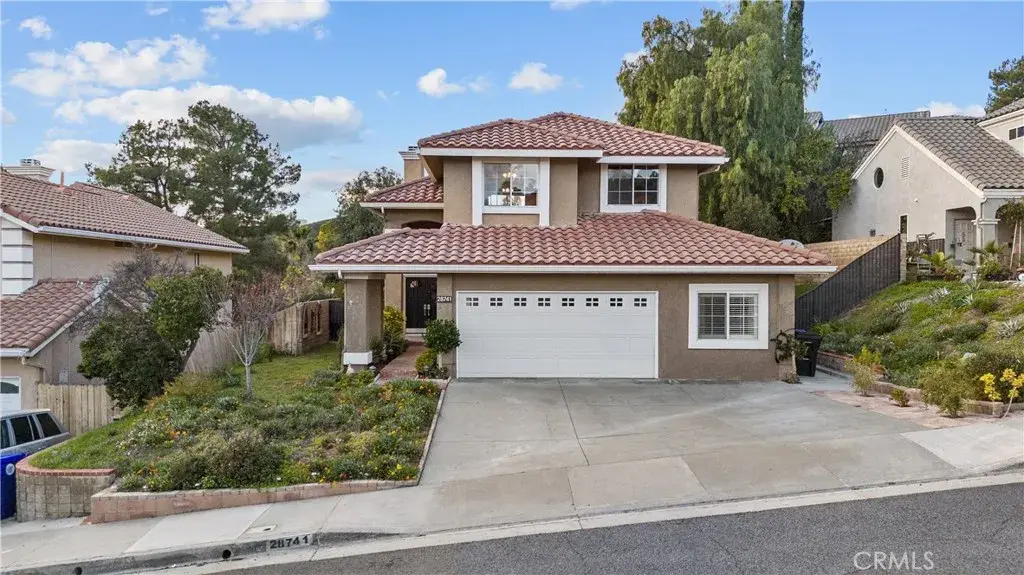 28741 Park Woodland, Saugus, CA 91390 - Image #1