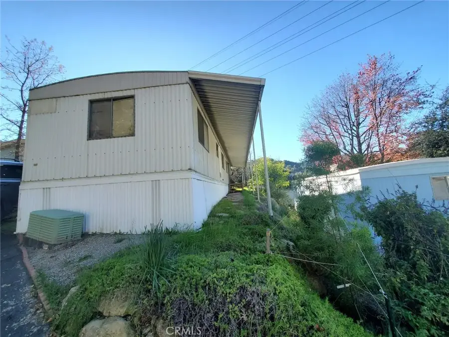 23500 The Old Road #48, Newhall, CA 91321 - Image #2