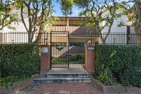 15080 Victory #205, Van Nuys, CA 91411