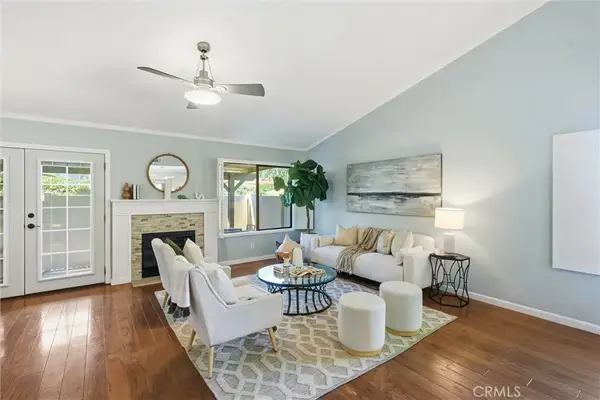 20066 Avenue Of The Oaks, Newhall, CA 91321