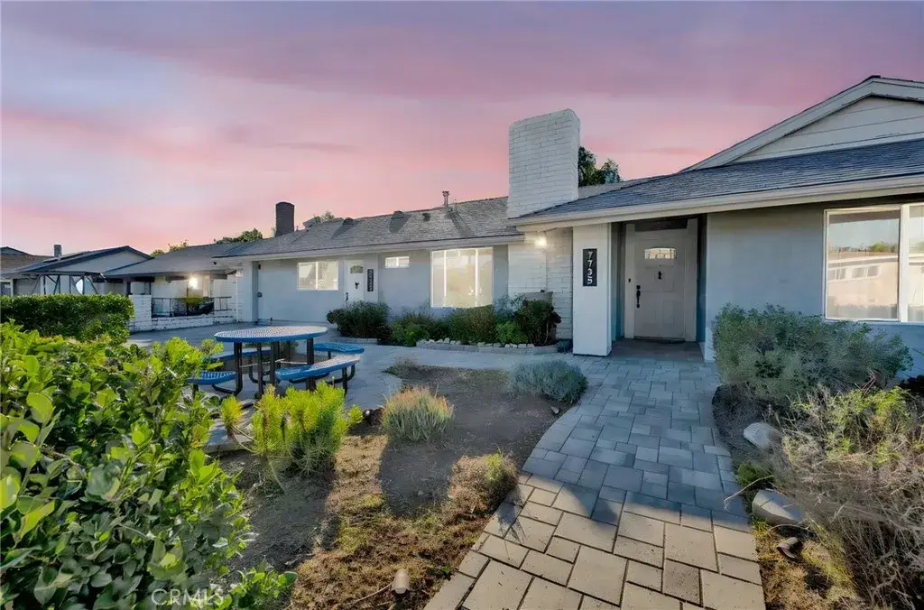 7735 Babcock Avenue, North Hollywood, CA 91605 - Image #1