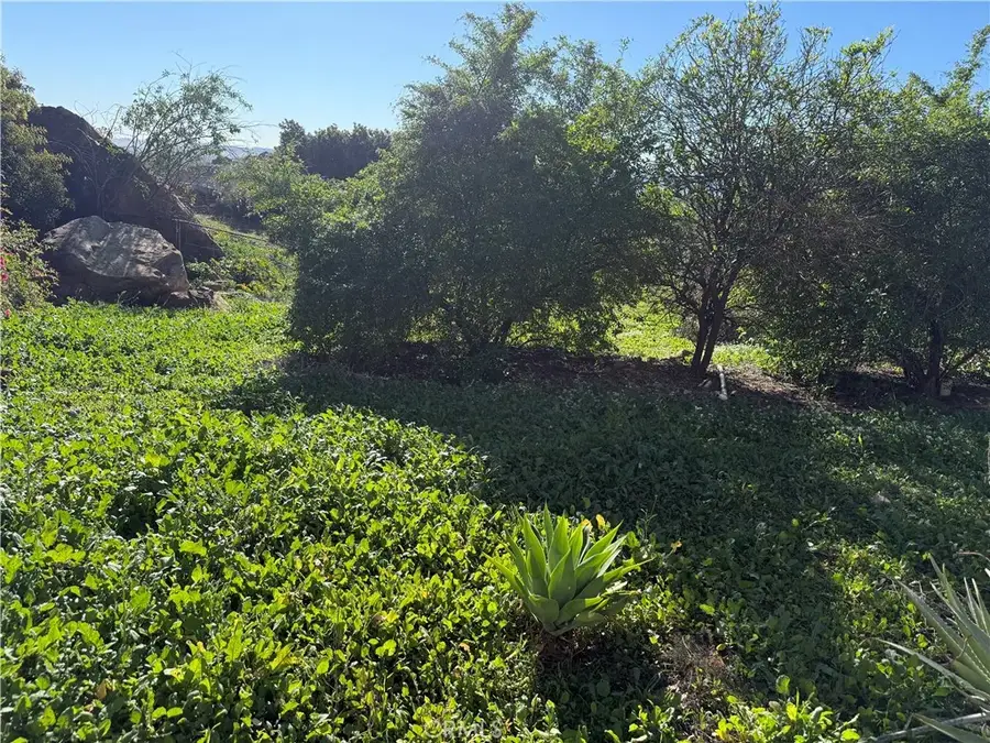 21776 Mojave Trail, Chatsworth, CA 91311 - Image #2