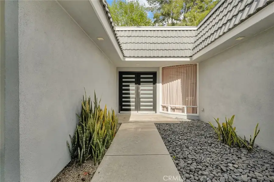 5352 Orrville, Woodland Hills, CA 91367 - Image #2