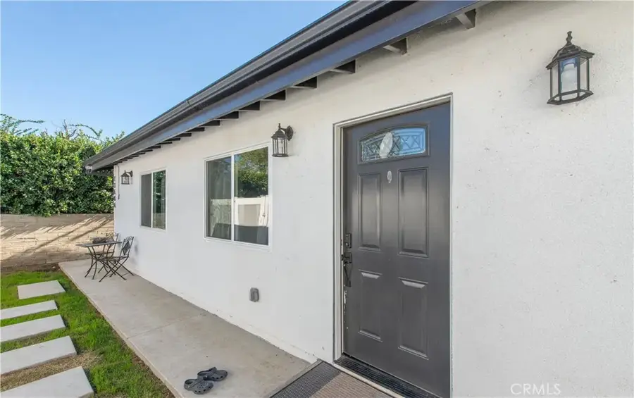 13608 Bassett Street, Van Nuys, CA 91405 - Image #3