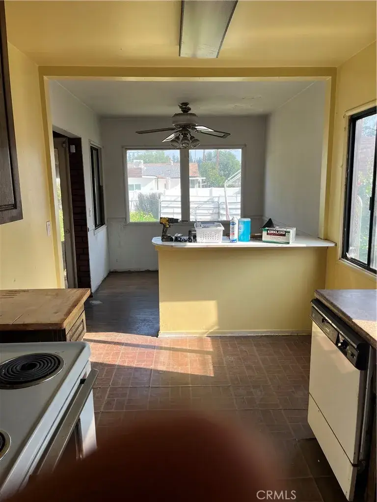 10600 Dempsey, Granada Hills, CA 91344 - Image #3