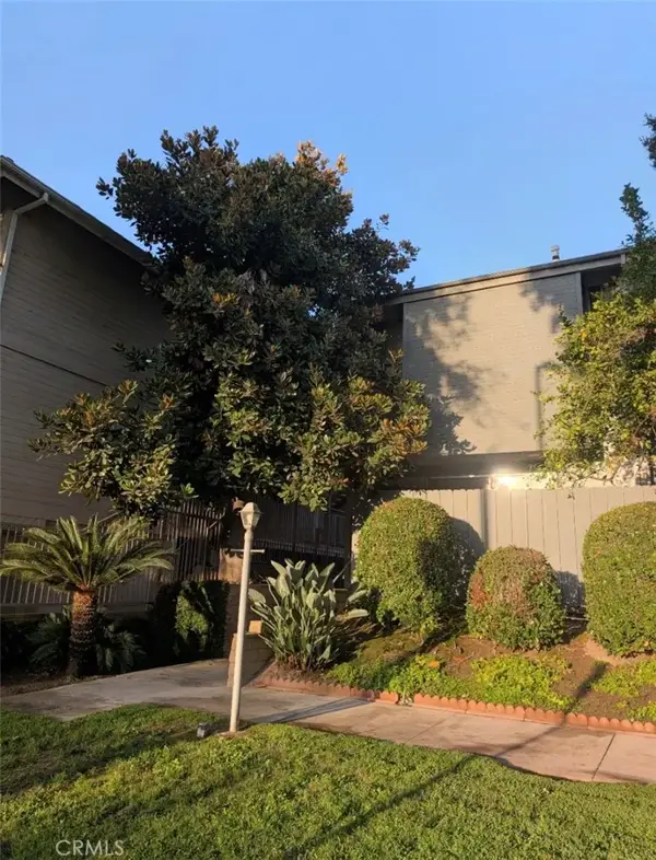 4325 Whitsett, Studio City, CA 91604