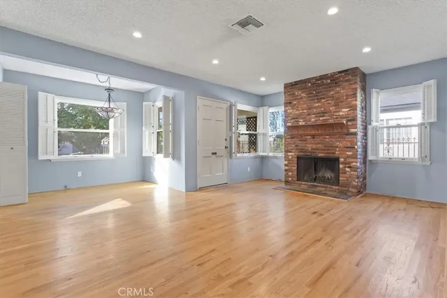 5734 Colfax Avenue, North Hollywood, CA 91601 - Image #2
