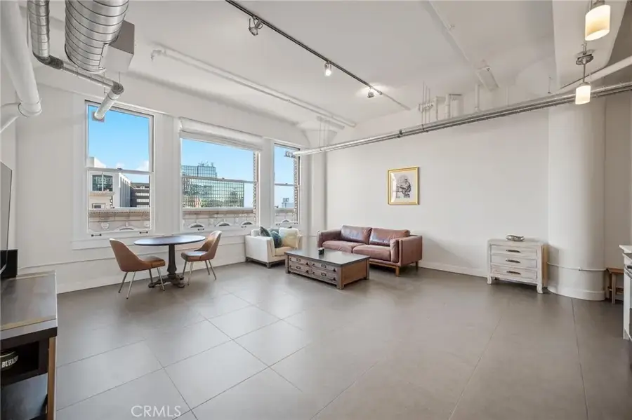 939 S Broadway #1001, Los Angeles, CA 90015 - Image #3