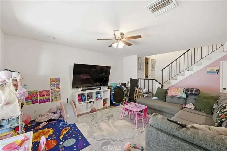 28531 Via Princesa #C, Murrieta, CA 92563 - Image #3