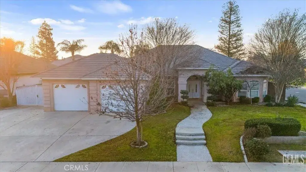 1933 Kellie Marie, Bakersfield, CA 93314 - Image #1