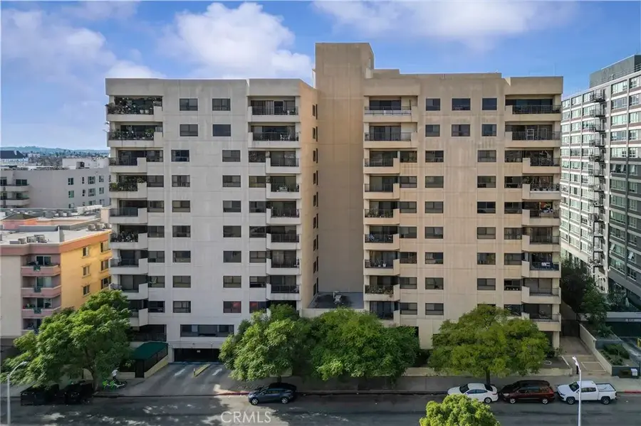 727 S Ardmore #308, Los Angeles, CA 90005 - Image #2