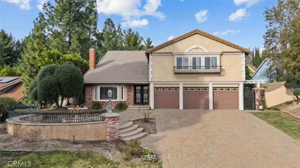 11101 Eton Avenue, Chatsworth, CA 91311 - Image #1