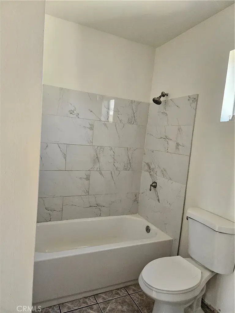 11070 Ralston, Pacoima, CA 91331 - Image #2