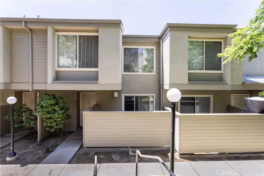 15786 Midwood, Granada Hills, CA 91344 - Image #2