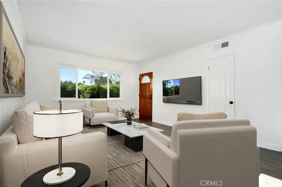 7746 Mclaren, West Hills, CA 91304 - #3