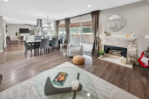 26283 Rainbow Glen, Newhall, CA 91321