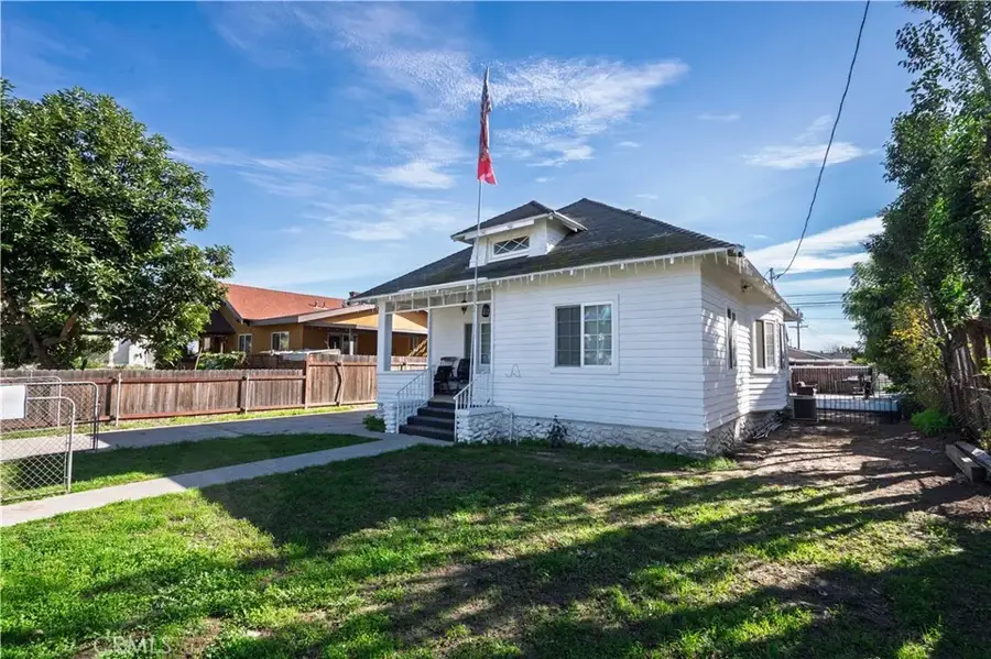 730 W 9th, Pomona, CA 91766 - #3