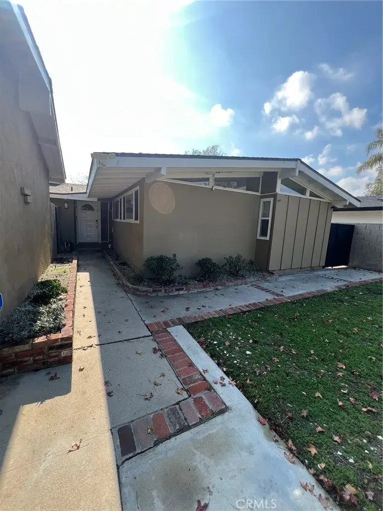 19918 Acre Street, Northridge, CA 91324 - Image #1