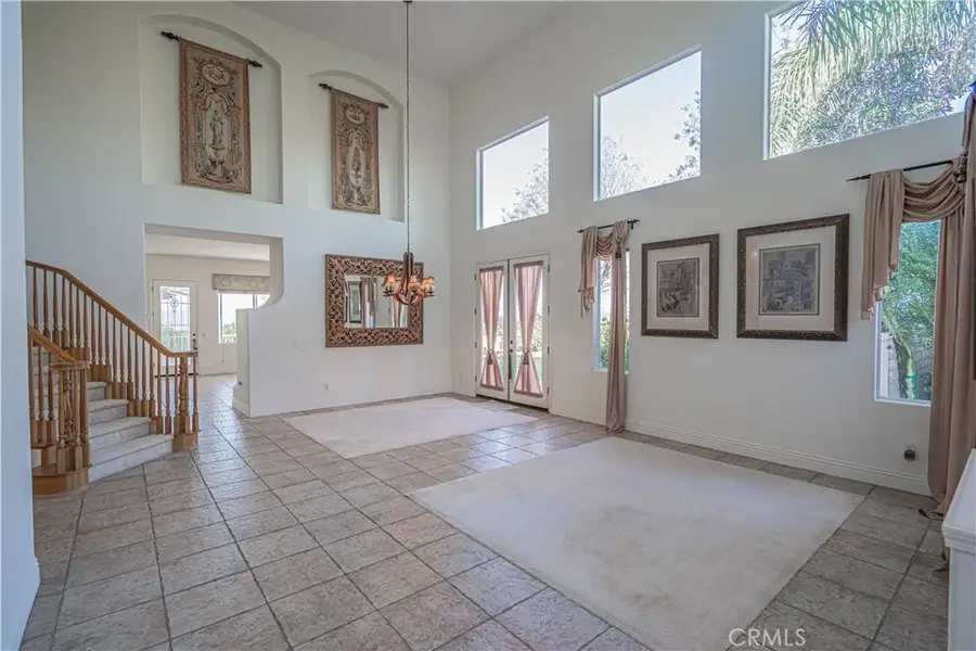 22440 Skylake Place, Saugus, CA 91390 - Image #3