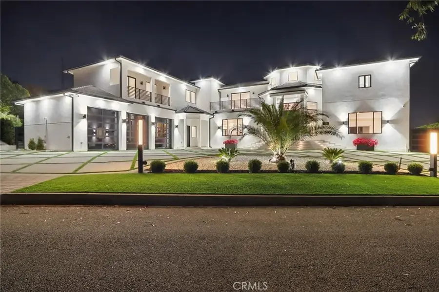 10511 Mary Bell Avenue, Shadow Hills, CA 91040 - #3