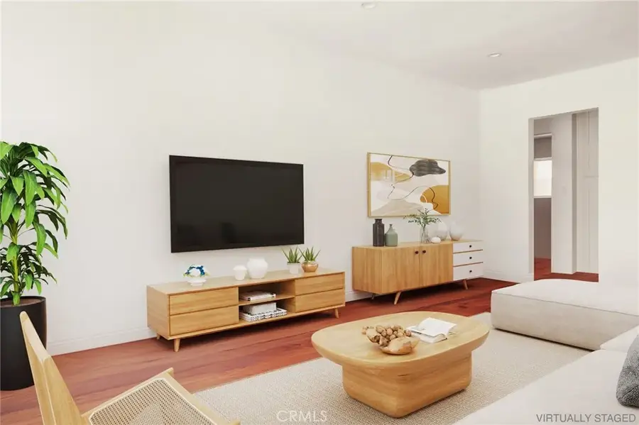 1918 11th Street #D, Santa Monica, CA 90404 - Image #2